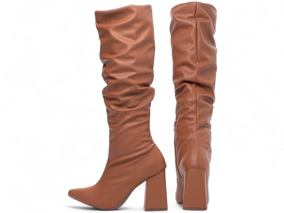 Bota Franzida Feminina Caramelo